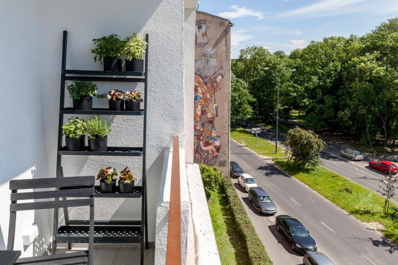 Uni Apartament Лодзь Экстерьер фото
